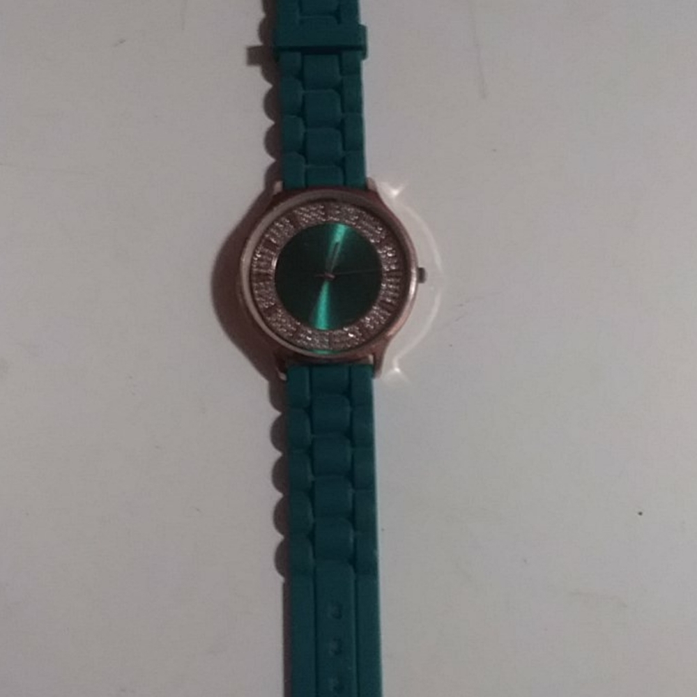 Watch - Picture 2 of 2